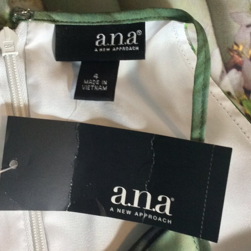 a.n.a (A New Approach) Green Floral Halter Dress Size 4 NWT - Picture 6 of 8